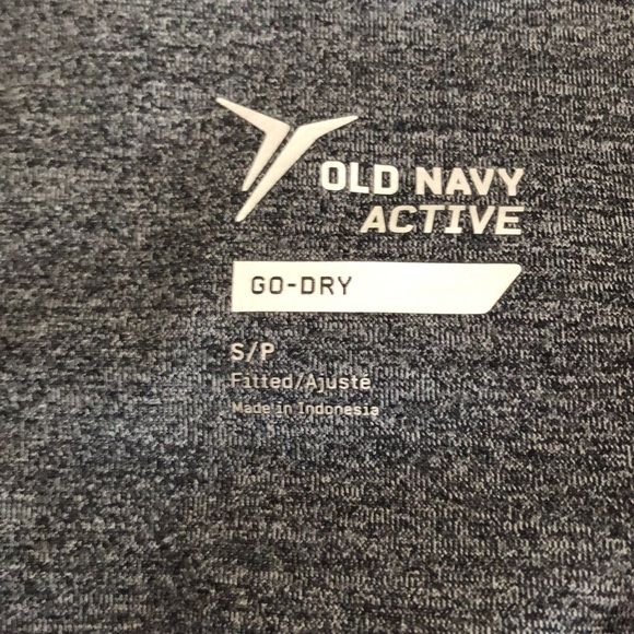 Women’s size small old navy active go-dry gray leggings - Picture 5 of 7